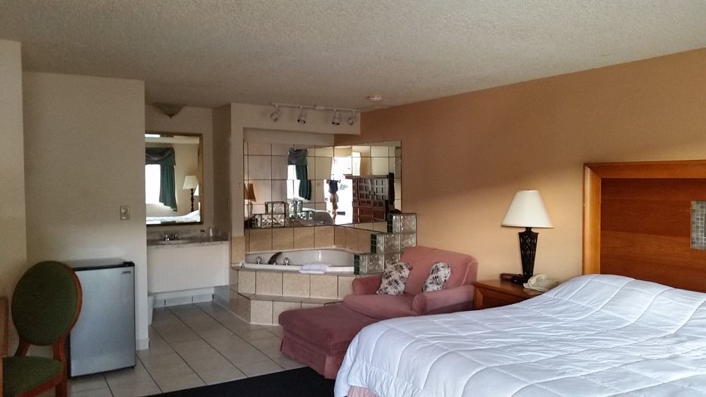 Grays Harbor Inn & Suites Aberdeen Buitenkant foto